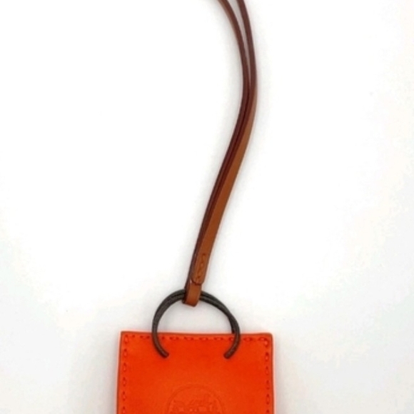 HERMÈS ORANGE LEATHER MINI POUCH BAG CHARM KEY HOLDER + BOX - Picture 3 of 12